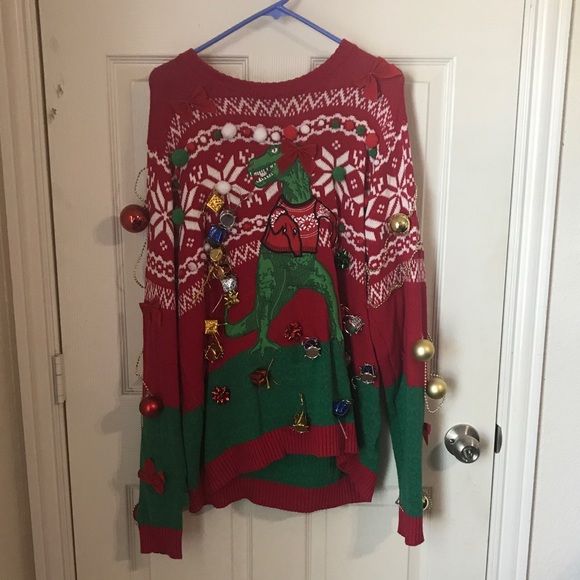 32 Degrees Tops - Ugly Christmas Sweater - contest winner!